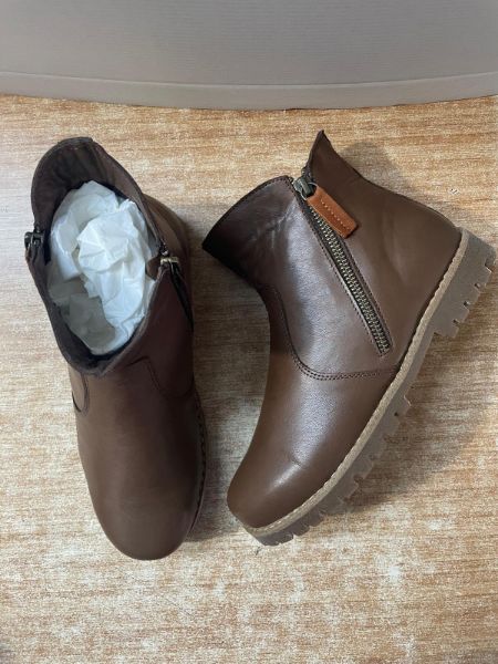 Picture of  BLACK-VINEGAR 340241BLACK-VINEGAR